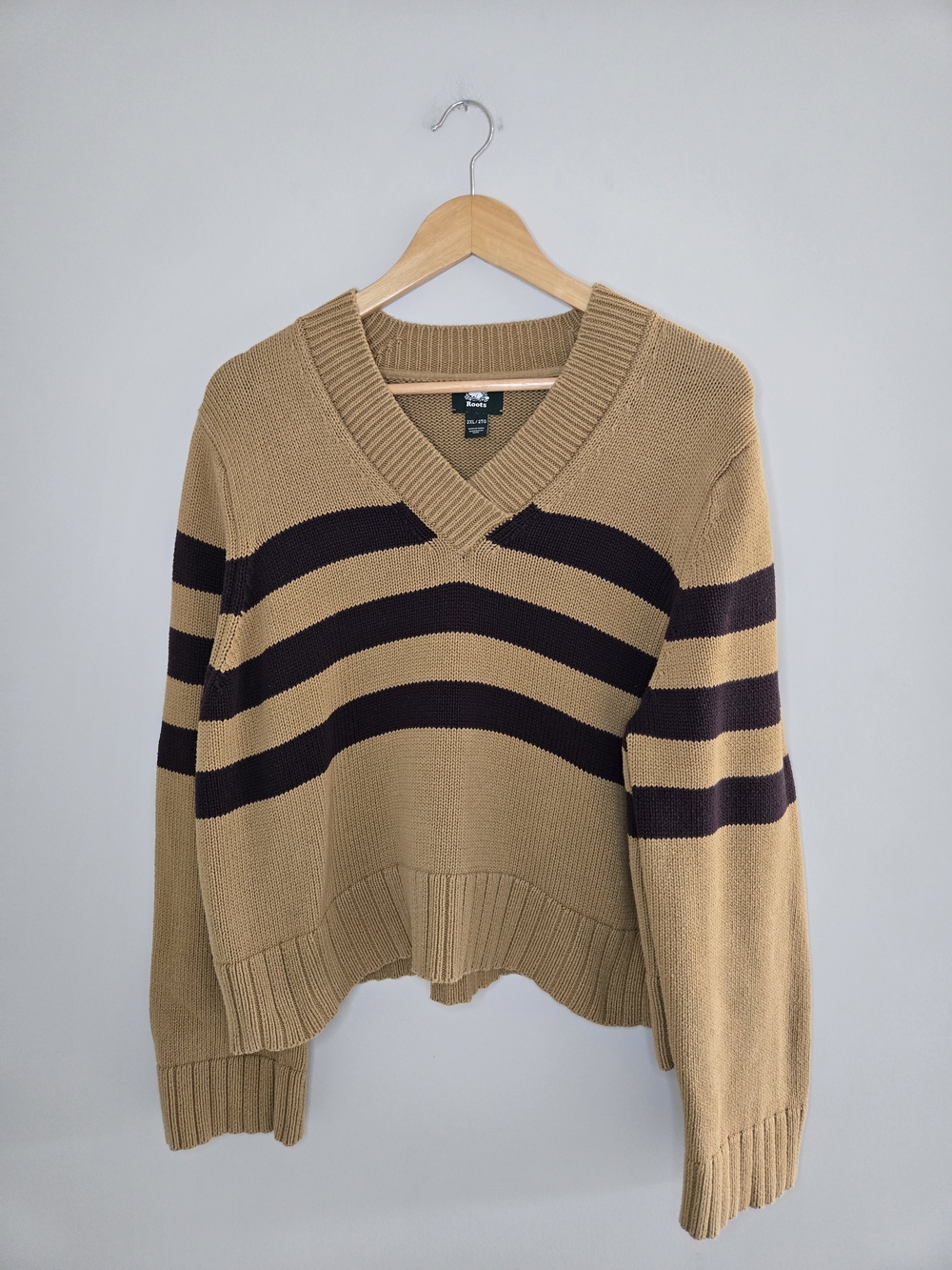 Roots tan, dark brown 100% organic cotton striped v-neck sweater, new, 2X